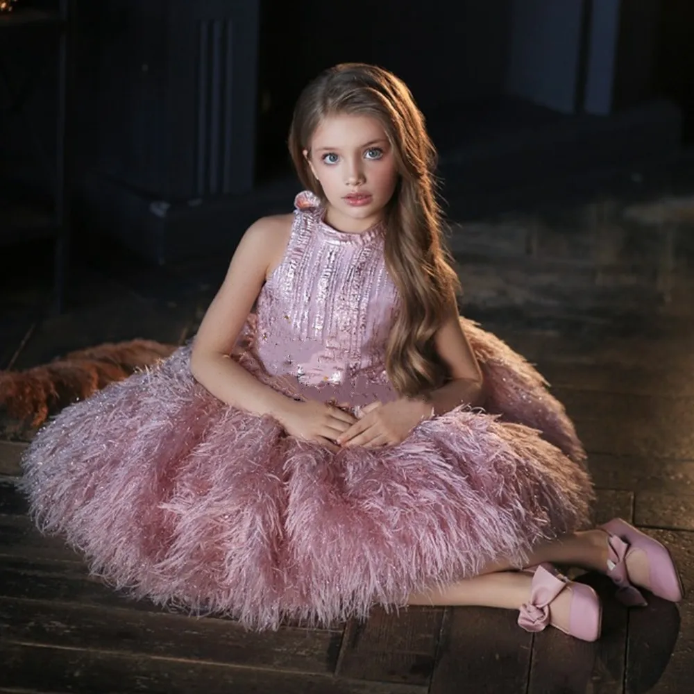 

Платье с высоким воротником для девочек, без рукавов