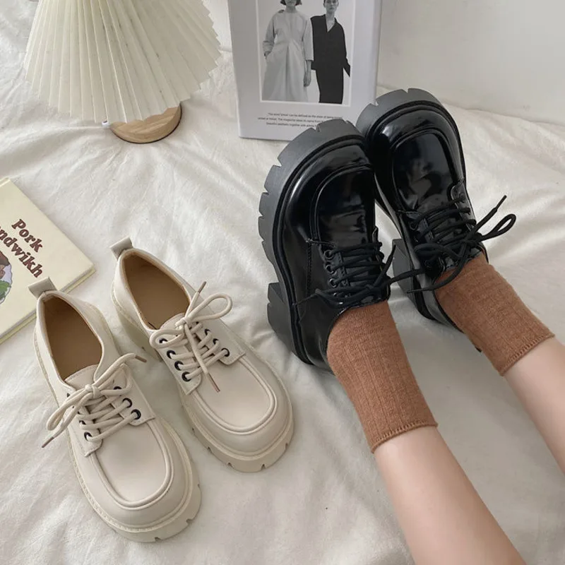 

Маленькие белые кожаные туфли, женские туфли в стиле минималистичного дизайна, весна 2022 г., новый стиль с юбкой и японской Лолиты