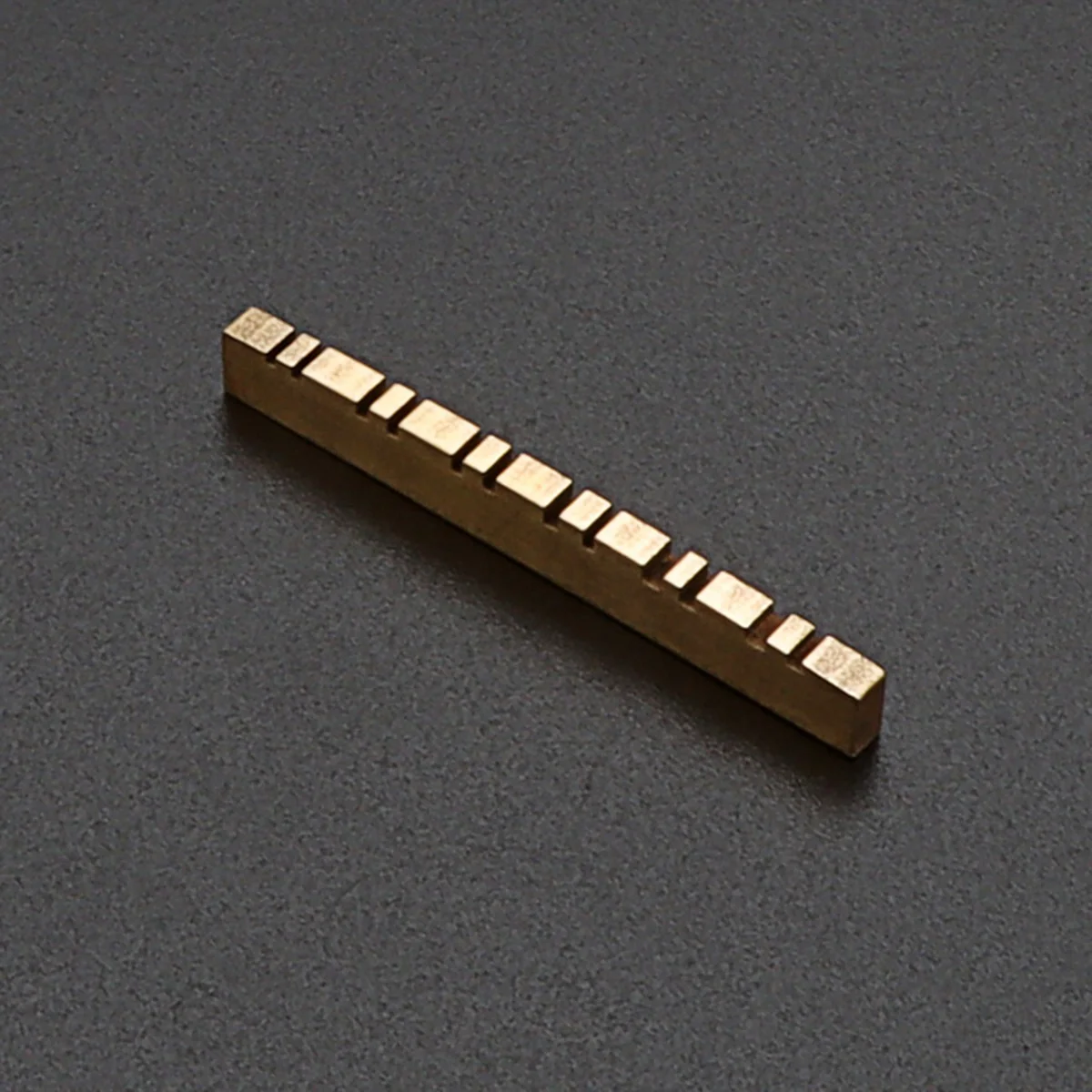 Br Slotted 12-струнная гитарная гайка для фотоаксессуаров