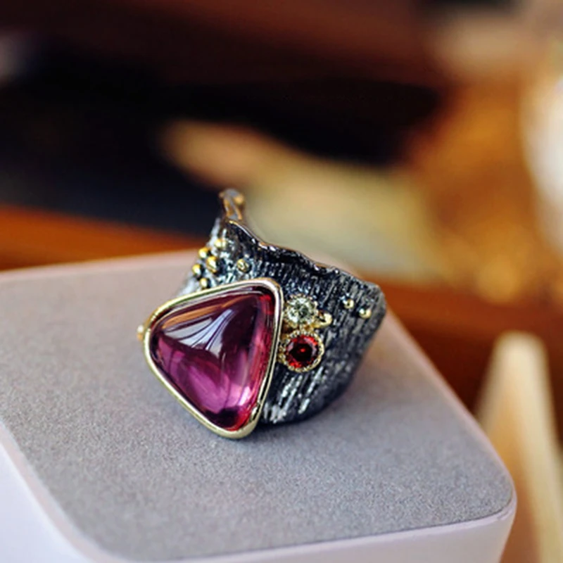 

Роскошное открытое циркониевое кольцо для женщин с покрытием из меди и золотом