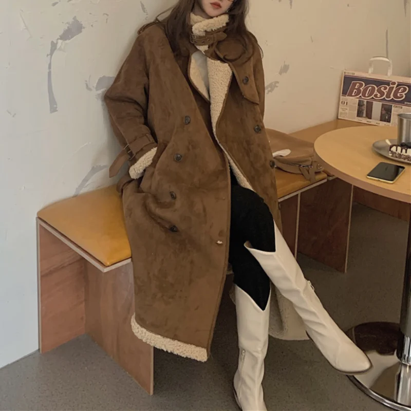 New Mid-length Button Cotton Jacket Women Winter 2023 Women's Deerskin Cashmere Lamb Wool Coat Fashion Outer Wear Thick Coat
