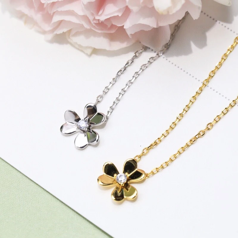 

Classic 925 Sterling Silver Clover Petal Necklace Women's Sweet Simple Fashion Brand Fine Jewelry Anniversary Gift