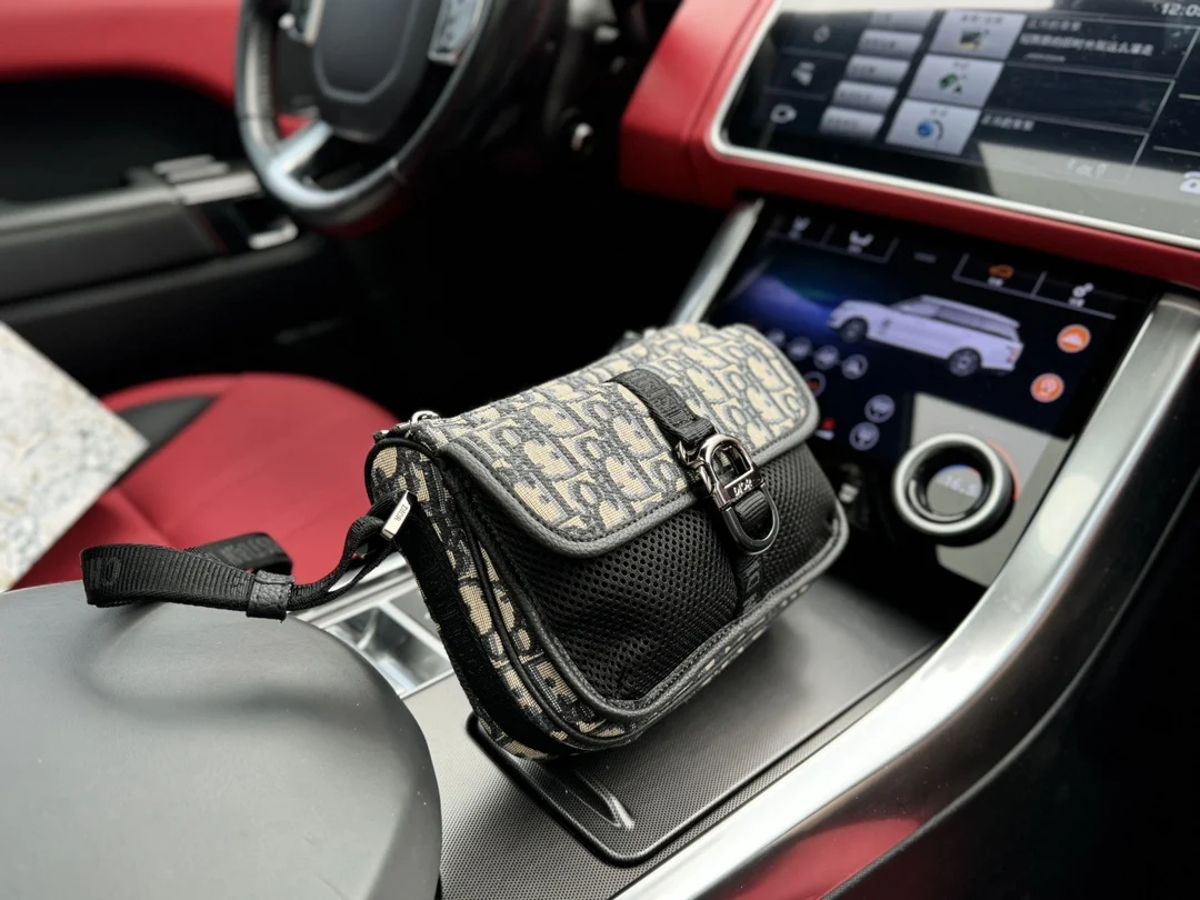 Сумки на плечо Dior Совершенно новая роскошная износостойкая прочная сумка