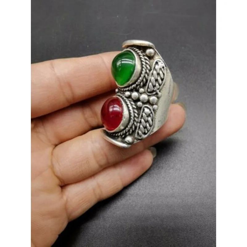 

Изысканное китайское старинное тибетское серебряное инкрустированное нефритовое кольцо ручной работы 8029