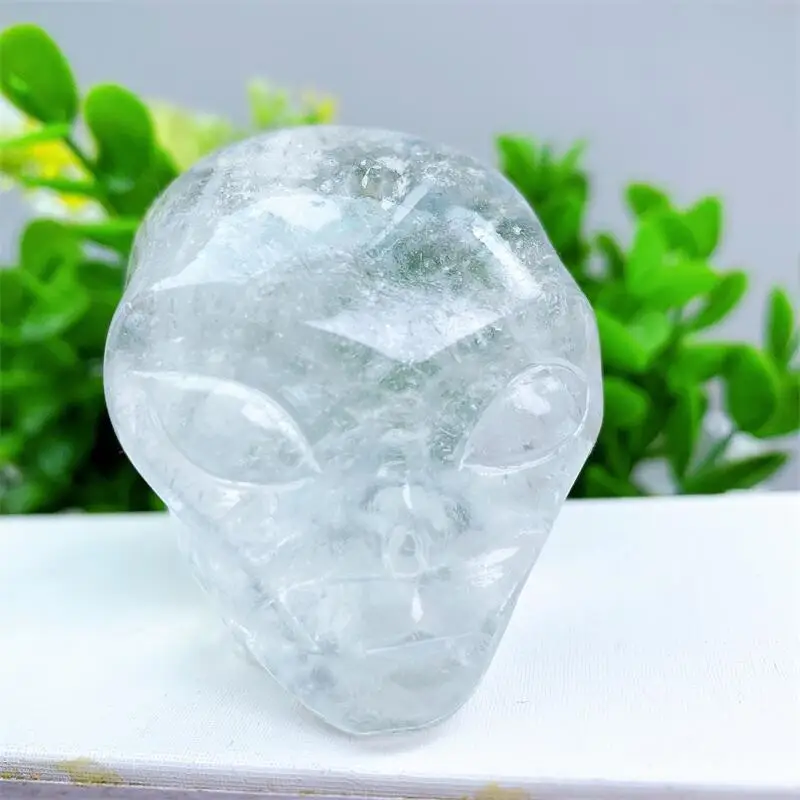 

2inch Natural Clear Alien Skull Quatrz Crystal Carved Reiki Healing Gemstone Figurine Crafts Home Decor Ornament Gift 1pcs