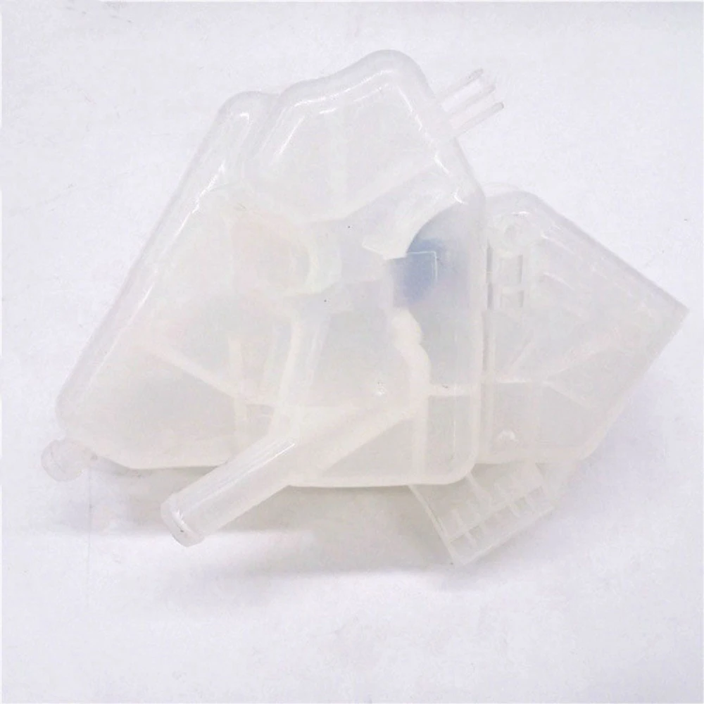 Расширительный бак охлаждающей жидкости для двигателя Ford B-Max Ecosport Fiesta VI 8V218K218AB