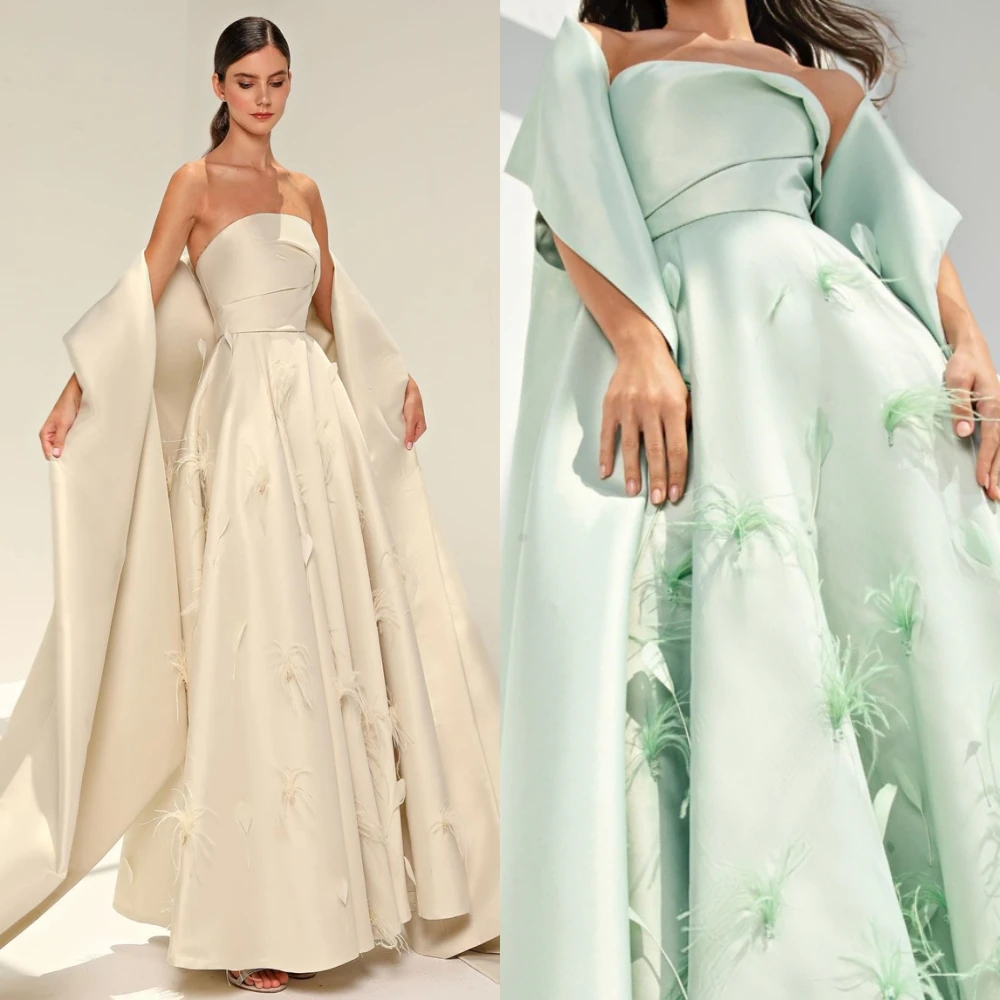 

Saudi Arabia Satin Strapless Evening Dresses with Long Puffy Jackets Floor Length Formal Dress with Feathers A-Line vestido gala
