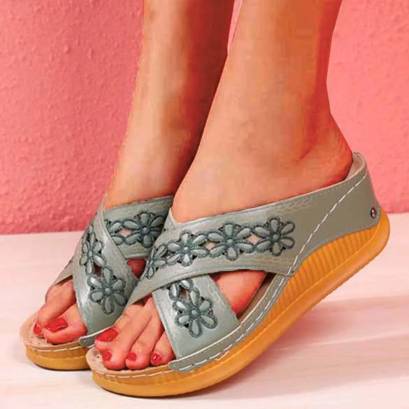 

2022 Fashion Sandals Women Shoes Outdoor Open Toe Retro Shoes Women Casual Wedge Sandals Female Hollow Out Fish Mouth Slippers