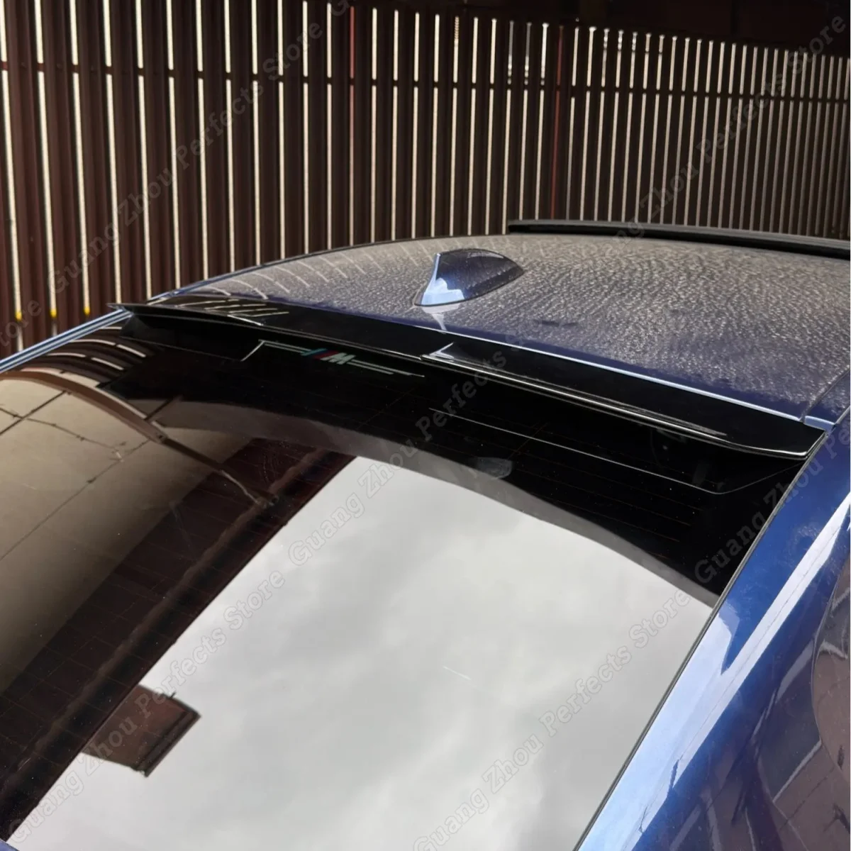 Фото Задний спойлер PSM Style для BMW 5 серии G30 520i 530i 540i M550i M550d 2017-2023, накладка на крышу, тюнинг-комплект №2