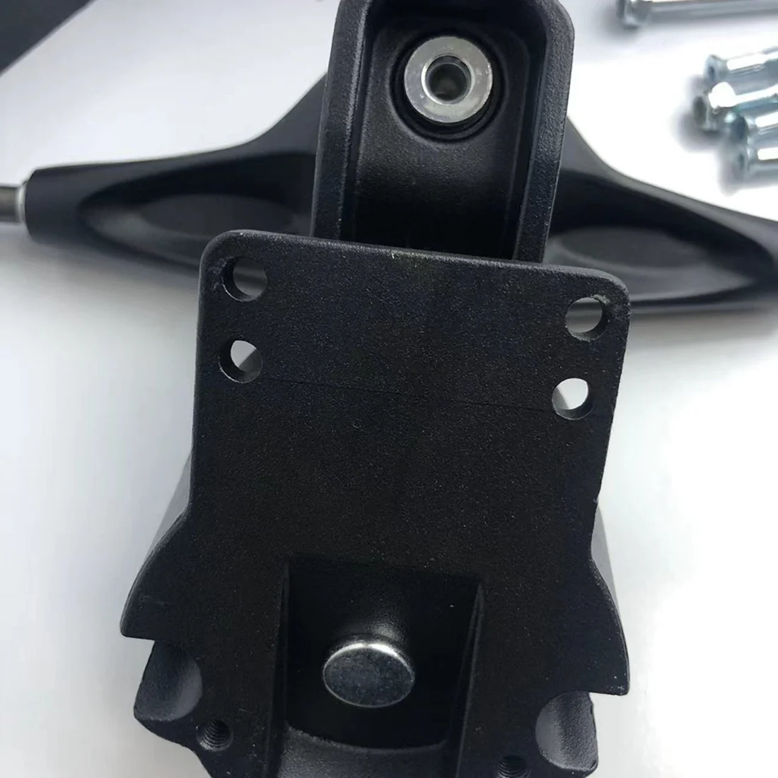 Кронштейн для серфинга и скейтборда Meraki 6 отверстий 25 дюймов