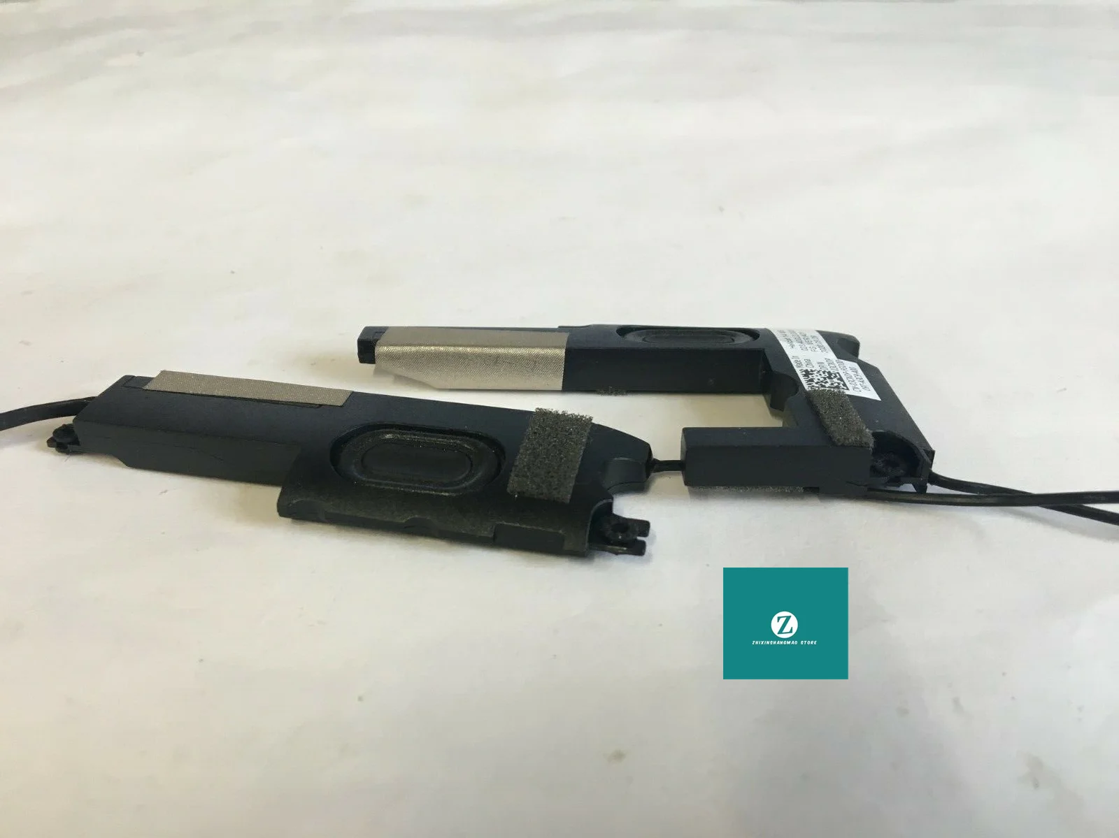 

Для DELL INSPIRON 14 5400 колонки слева справа 03CNDP 3CNDP