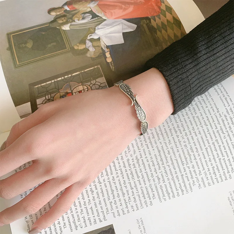 Женский винтажный браслет с крыльями ангела из серебра 925 пробы