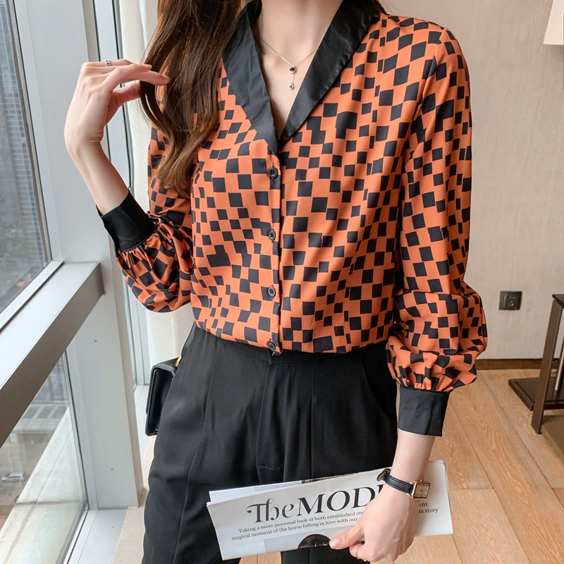 

Chiffon Loose Women's Blouse New Fashion Long Sleeve Plaid Shirt Printing V-neck Top Female Clothes Houthion