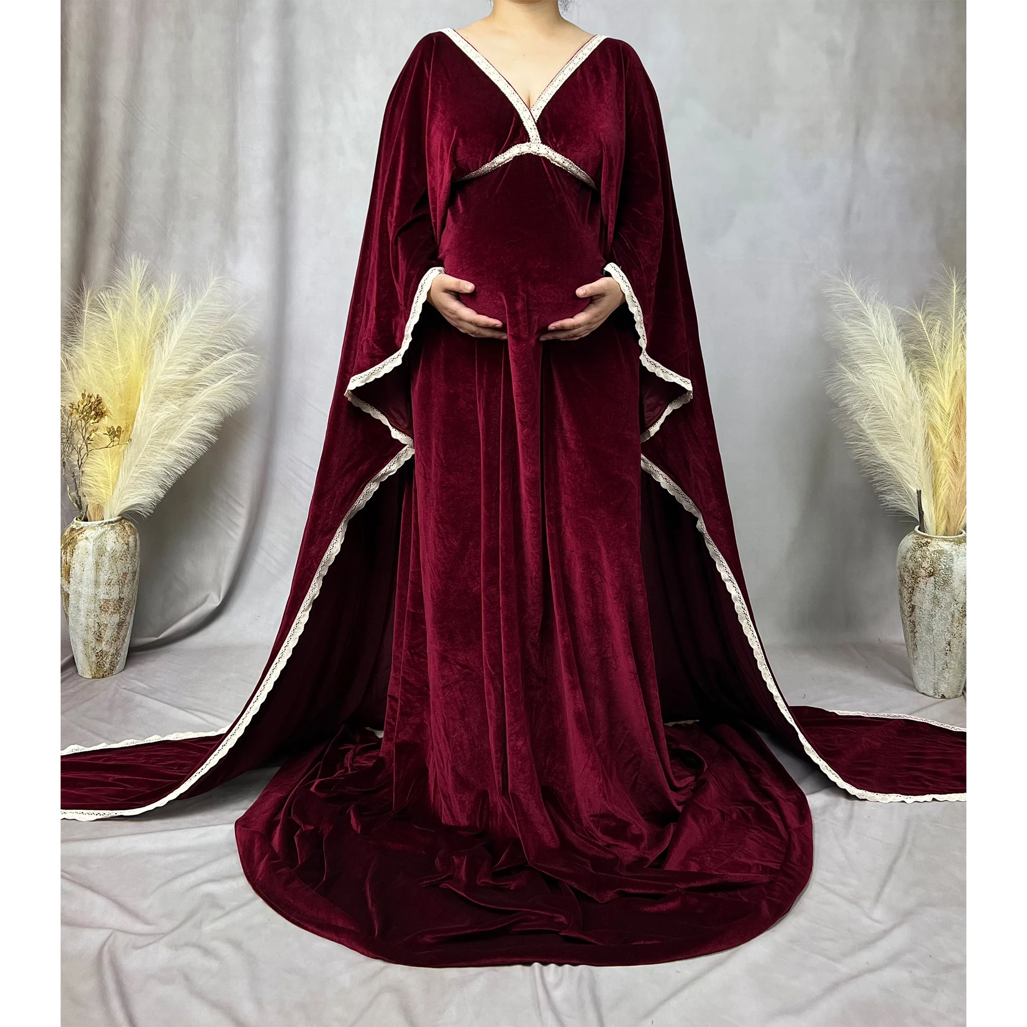 Рисунок 2 - Мягкое длинное белое платье для