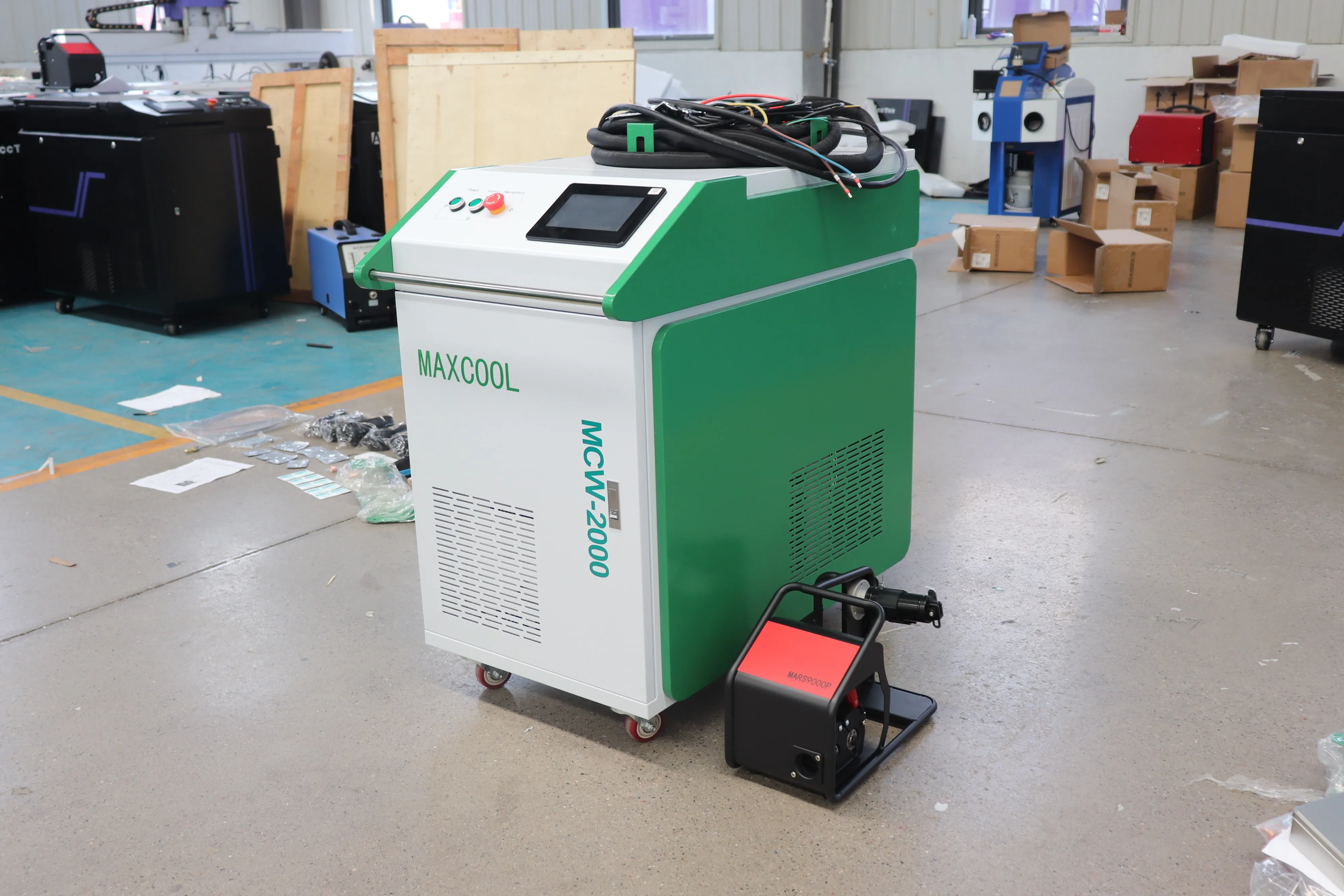 Волоконный лазер Jinan Maxcool 3 в 1 ручной 2000 Вт 1500 3000 лазерная сварка очистка и резка