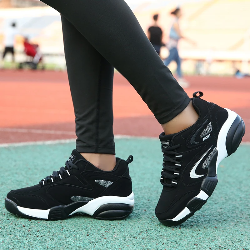 New Running Shoes for Men Women Summer Autumn Sneakers Outdoor Male Walking Sports Shoes Tennis Gym Shoes Big Size 36-47