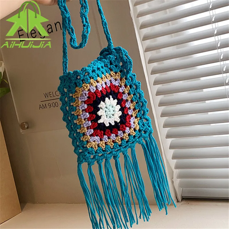 

Summer Straw Bags for Women Handmade Tassel Beach Bags Mini Woven Handbags Vacation Shoulder Crossbody Bags Mobile Phone Bags