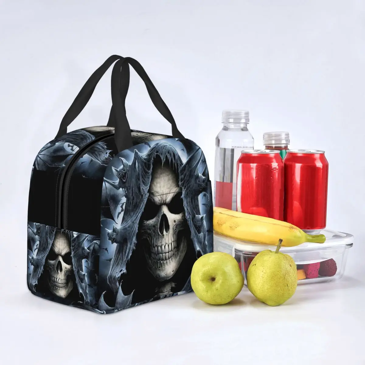 Рисунок 5 - Сумка для ланча женская с черепом смерти
