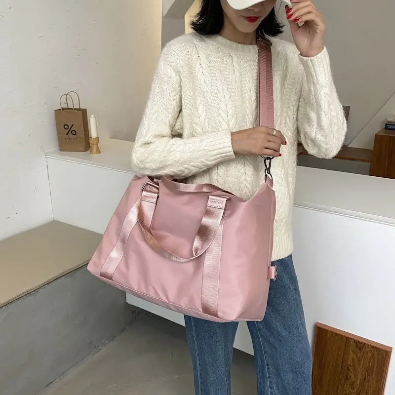 Large Travel Bag Women Cabin Tote Bag Handbag Nylon Waterproof Shoulder Bag Women Weekend Gym Bag Female duffle weekender carry