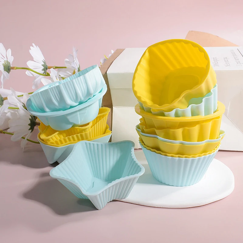 

1pcs Silicone Cupcake Muffin Baking Mold Nonstick Heat Resistant Reusable Silicone Hear CupCake Molds DIY Supplies