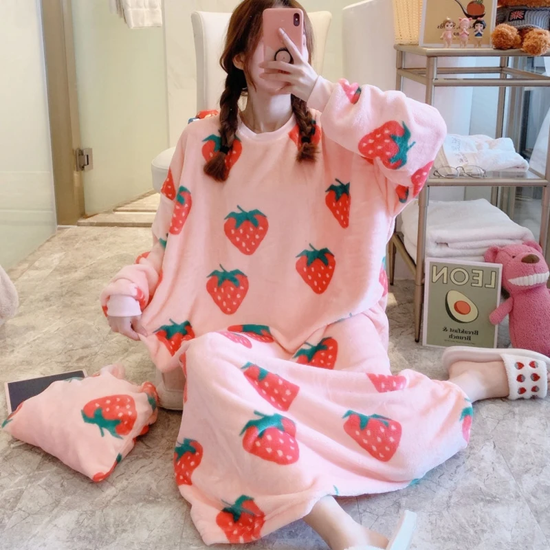 

Winter Warm Flannel Dress Printed Long Gowns Women Kawaii Nightgowns Sleepwear Thicken Big Size Negligee Strawberry Loungewear