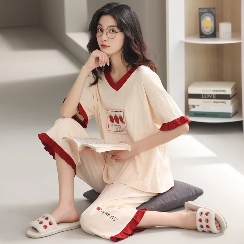 New pajamas women cotton thin section short-sleeve cropped pants large size loose girls can wear round neck home clothes