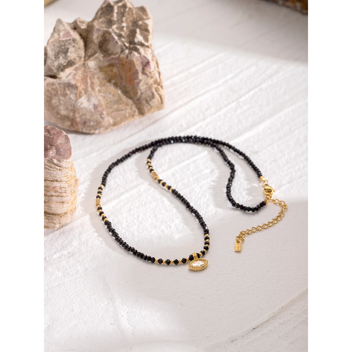 Черный желчный белый конский глаз циркон кулон из бисера ожерелье нержавеющей