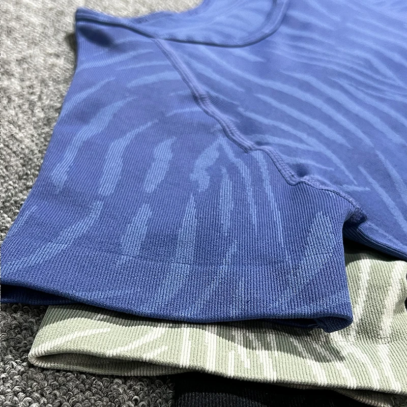 Sports Set Women Shorts Fitness Tights Seamless Yoga Set Crop Top Running Stretch High Waist Leggings Gym Sets Womens Outfits