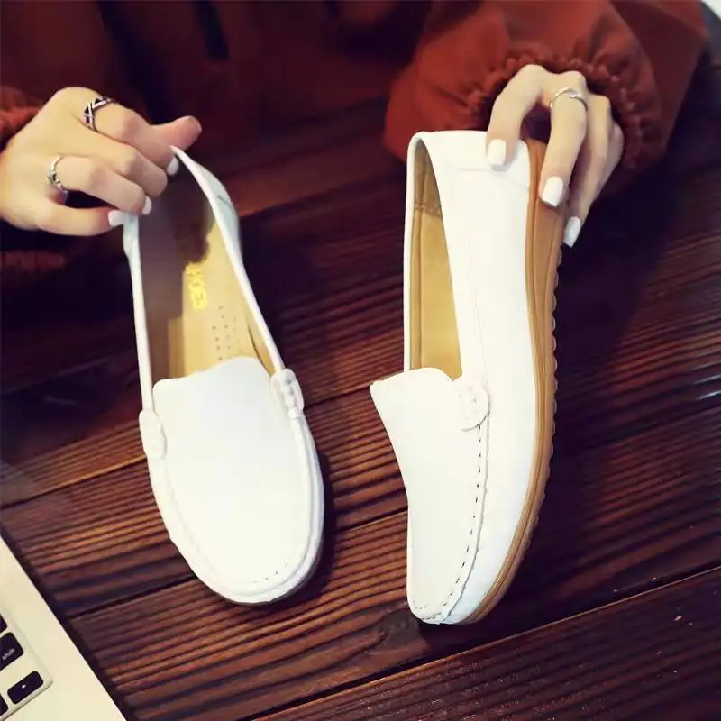

Moccasin Shoes Slip-on Shallow Mouth 2022 Fashion Women's Round Toe Female Footwear Soft Casual Sneaker Moccasins Nurse Slip On