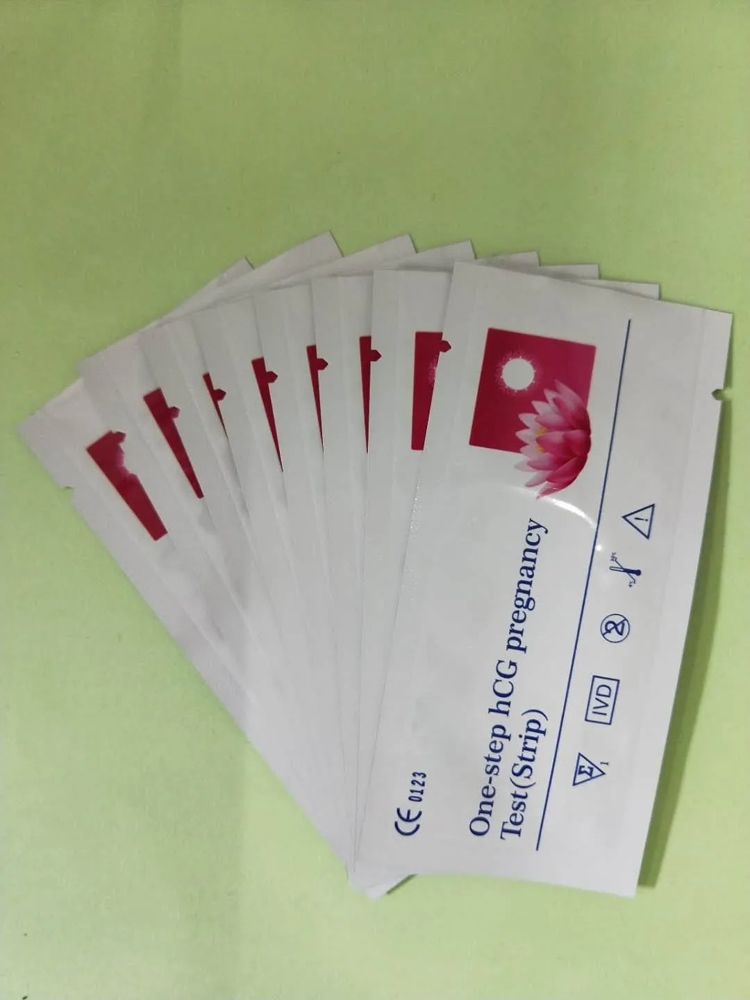 1 шт. тест-полоска на овуляцию и мочу при беременности |