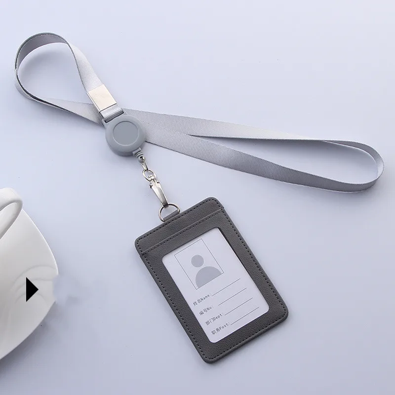 

Ретракционный брелок-держатель для бейджа из искусственной кожи