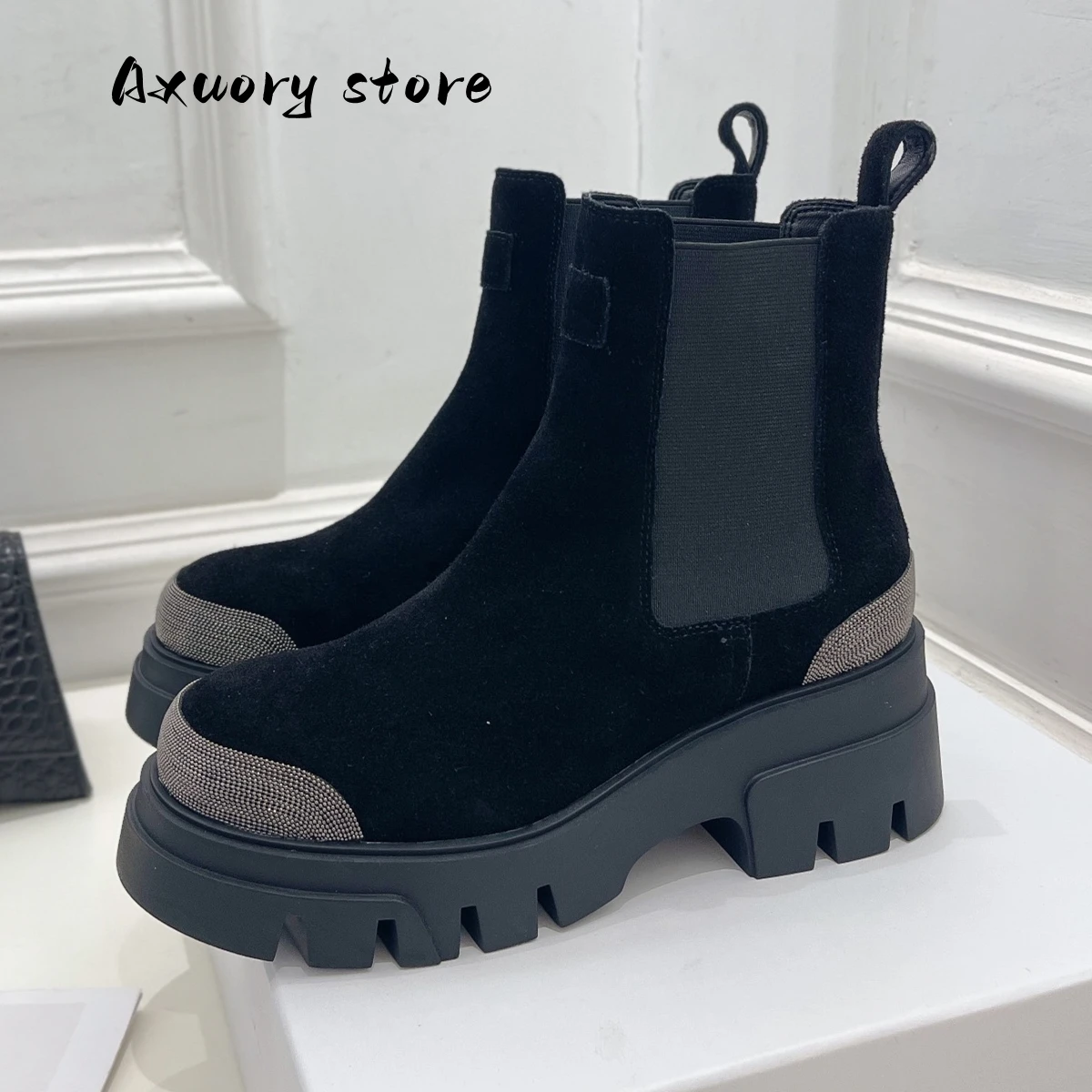 2023 New Motorcycle Boots Women Chain Decoration Round Toe Chelsea Boots Woman Flat Platform Shoes Casual
