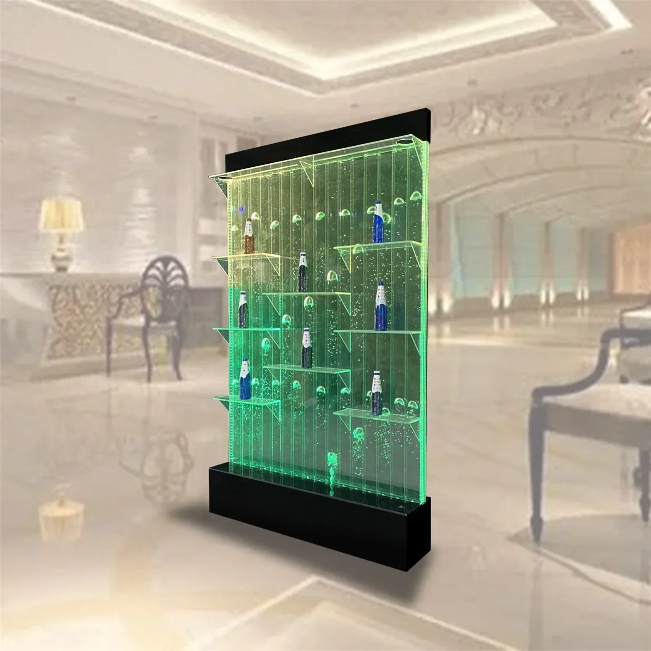 Настенная витрина для вина с подсветкой