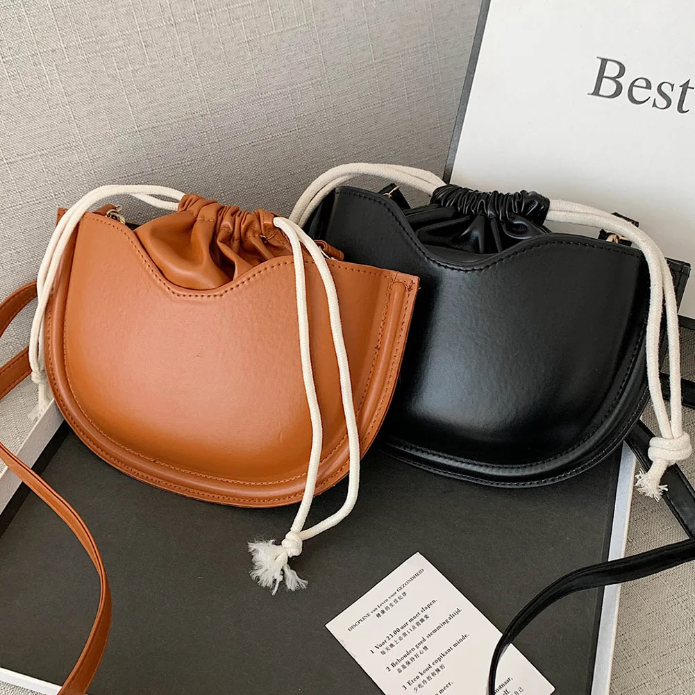 

Сумка-мессенджер женская из экокожи, модный однотонный дизайнерский саквояж кросс-боди на шнурке, повседневный портмоне с клапаном для мел...