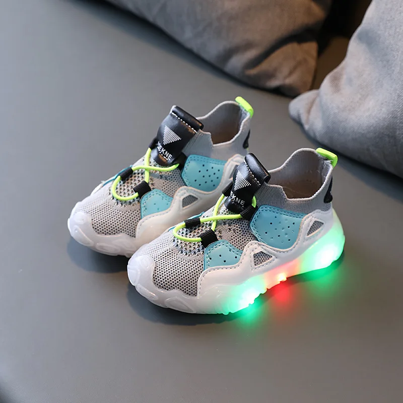 

Size 21-30 Baby Toddler Shoes With LED Lights Glowing Sneakers For Kids Boys Girls Children Luminous Shoes With Light up sole