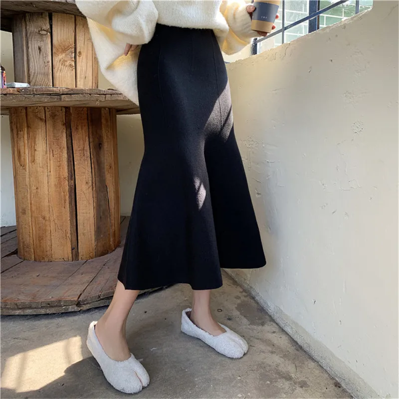 

2020 New Elegant Solid Women Midi Skirts Loose High Waist Hip Slim Knit Skirt Casual Fishtail Skirt Office Lady Work Wear