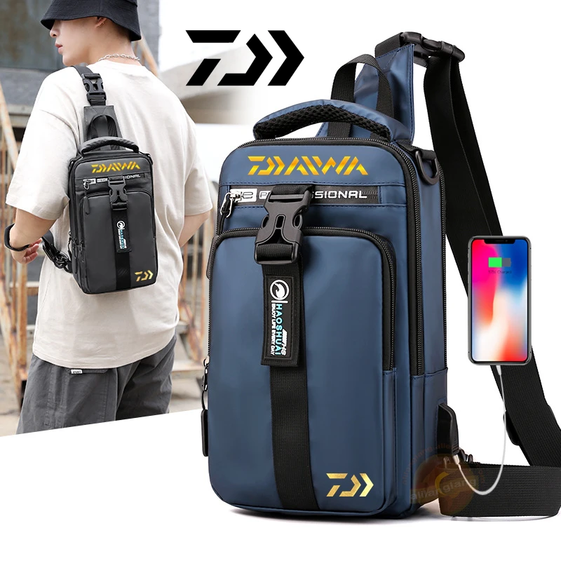 

Новая многофункциональная Мужская нагрудная сумка Daiwa's с usb-интерфейсом для зарядки, нагрудная сумка, Корейская версия уличной дорожной сум...