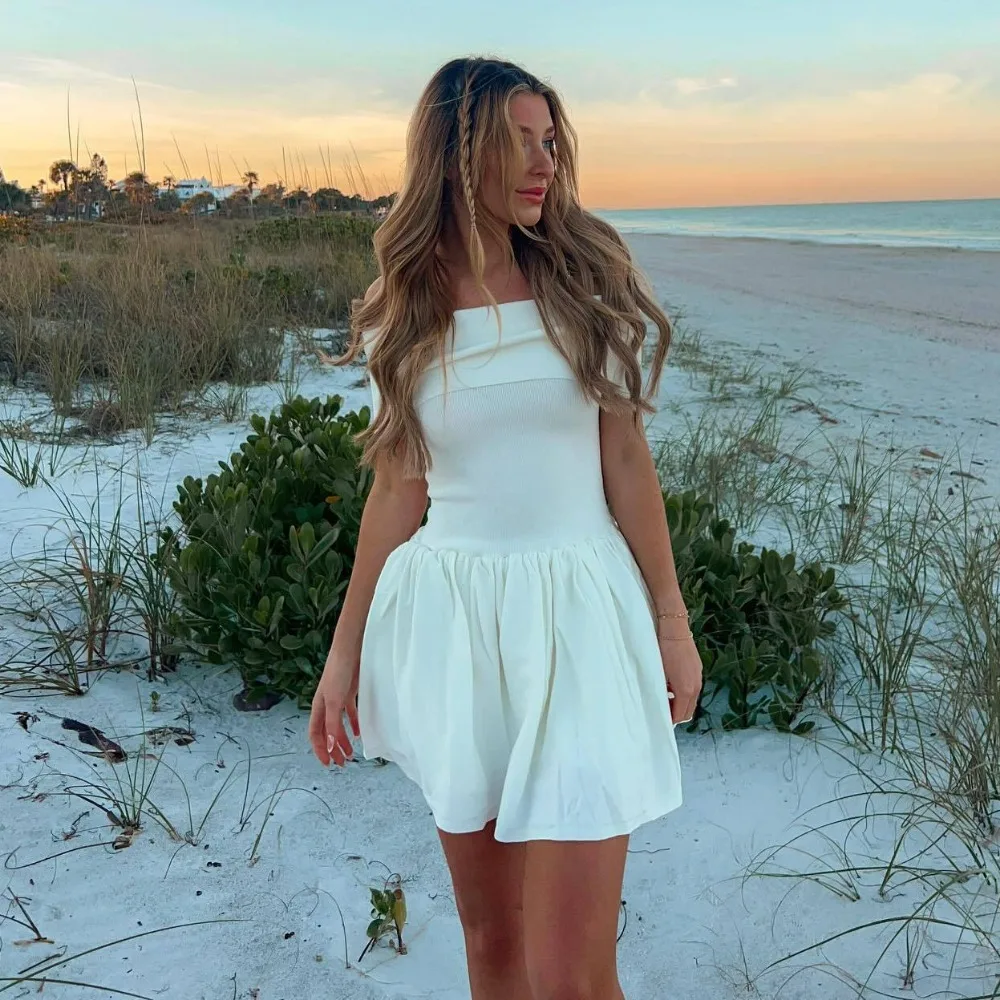 Женское трикотажное мини-платье розовое элегантное модное облегающее короткое