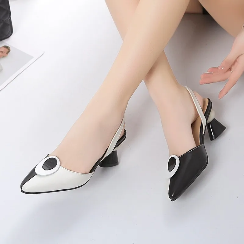 New 2022 Summer Hot Sale Ladies Buckle Sandals Fashion Colorblock Thick Heel Pointed Toe Ladies High Heels Toe Sandals TGHDOF