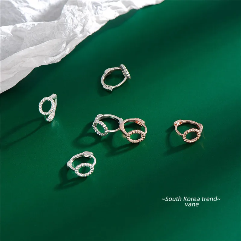 

Женские серьги-кольца из серебра 925 пробы