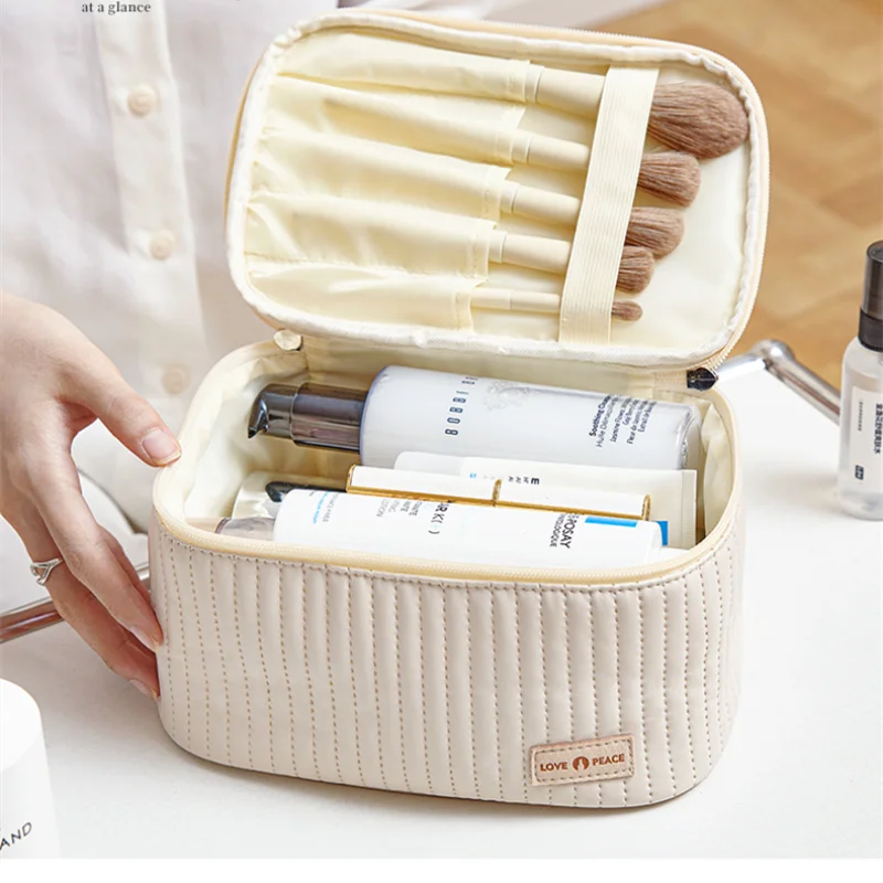 

New Cake Cosmetic Bag Clutch Travel Organizer Portable Toiletry Handbag Strap