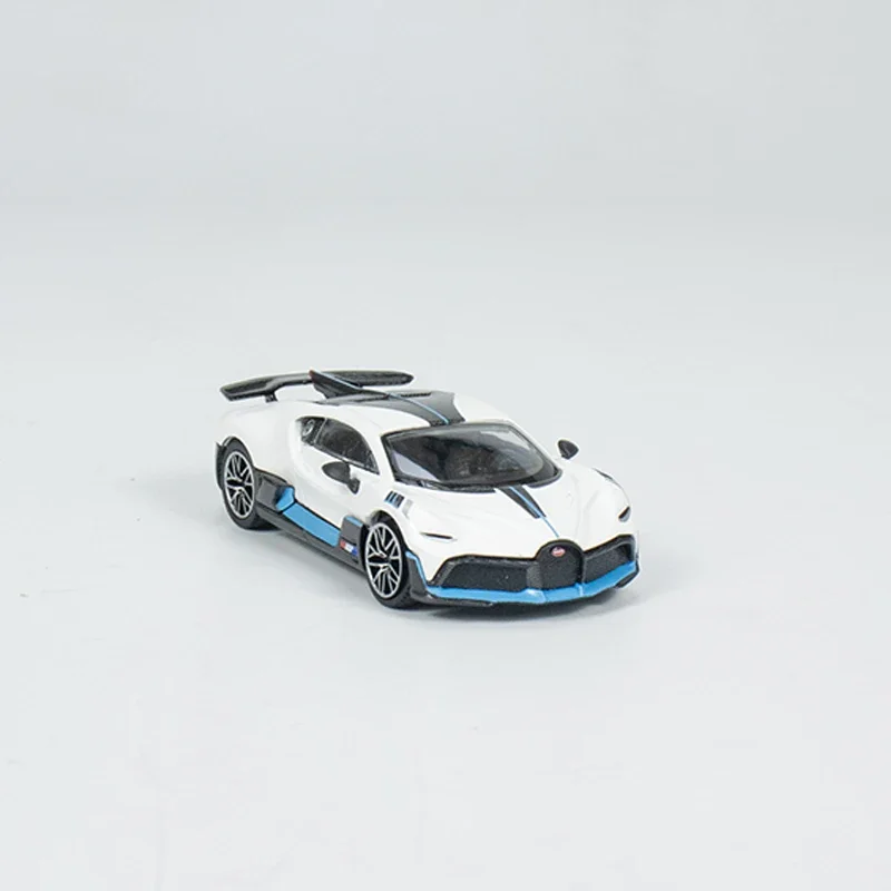 Модель автомобиля MINIGT 1:64 Buga Divo литая под давлением коллекция спортивных