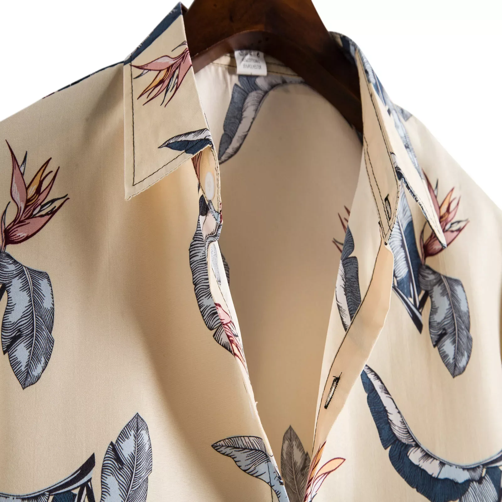 Harajuku Beach Men Short Sleeve Hawaiian Shirt Casual Summer Shirt Men Blouse Loose Surfing Chemise Homme