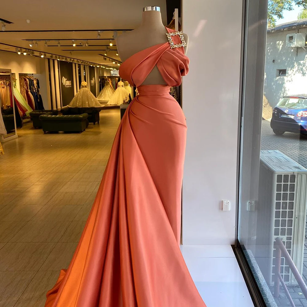

Modern Evening Dress V-Neck Sleeveless Backless Empire Prom Dress For Women Sexy Satin Sweep Train Trumpet Robes De Soirée
