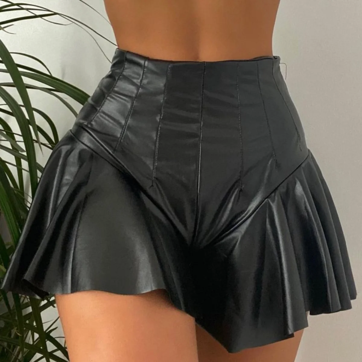 Black PU Leather Zipper Biker Shorts Women Fashion Sexy High Waist Pleated Ruffles Pant Skirt Casual Female Y2k Matching Bottoms