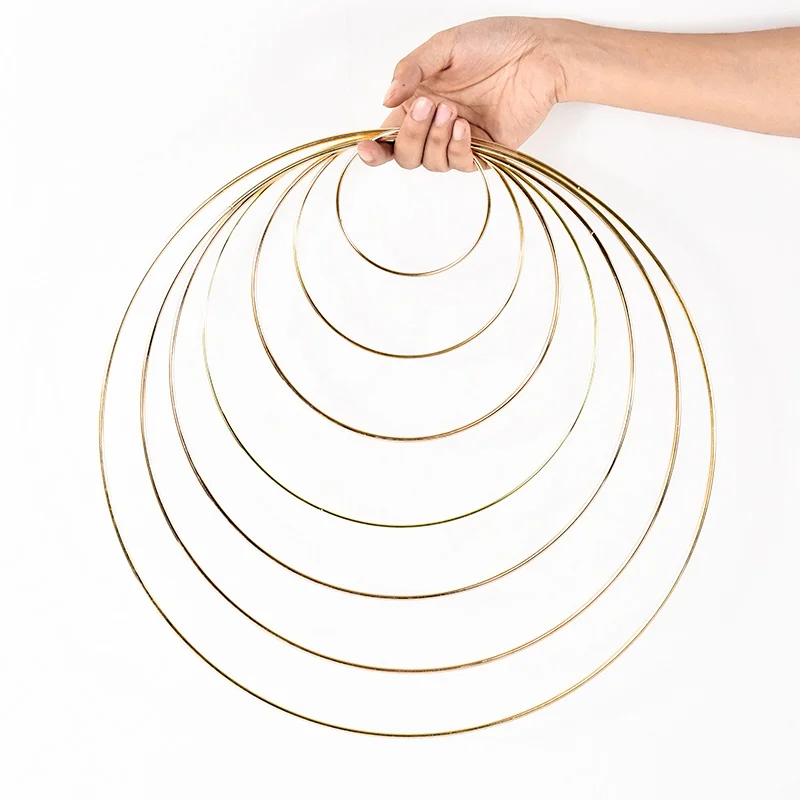 Металлическое кольцо в виде цветов 10-40 см