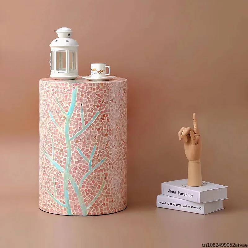 Простой журнальный столик в скандинавском стиле креативный приставной для