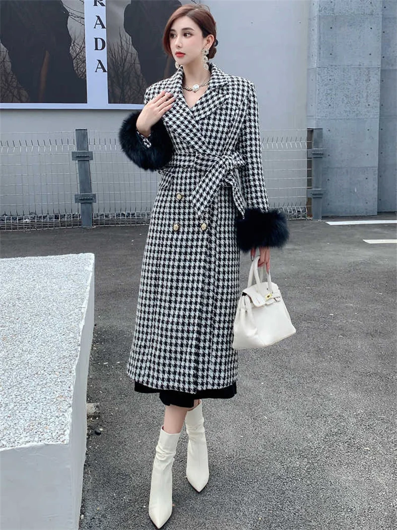 

Korea Warm Woolen Coat Women Luxury 2022 Winter Advanced Houndstooth Double-Breasted Coat Fox Fur Long-sleeve Tweed Jacket