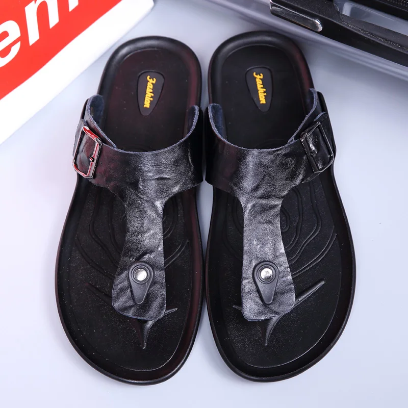 

Summer Beach Leather Slippers 2022 Luxury Designer Men Flip Flops Casual Flats Non-Slide Male Flip Flop Sandals Zapatos Hombre