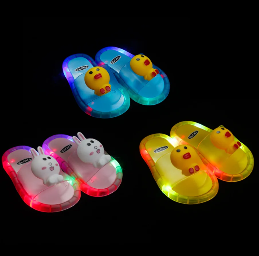 

2022 Summer New Luminous Children's Slippers With Lights Cartoon Children's Shoes Parent-child Flashing Baby Slippers